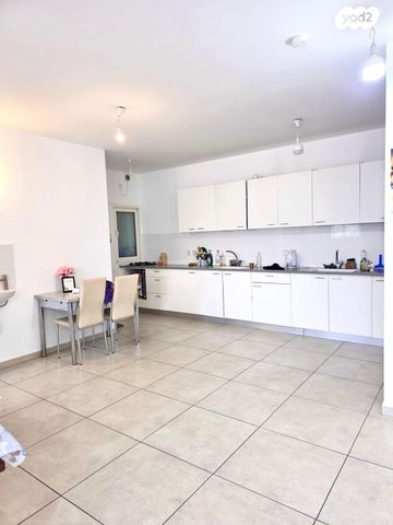 דירה, רב חנן, רמת עזרא / רמת בית שמש ד-2, בית שמש