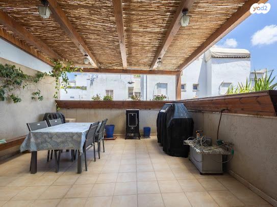 גג/ פנטהאוז, כפר סבא