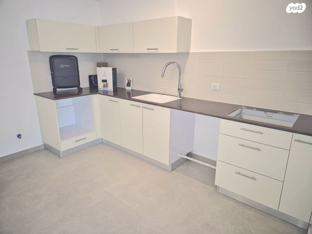 דירה, הכלנית, קרית גיורא, אור יהודה