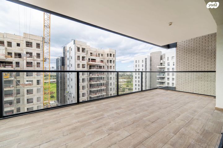 דירה, גליל ים (מתחם הכוכבים), הרצליה