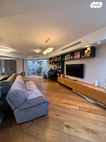 בית פרטי/ קוטג', רמת חן, רמת גן