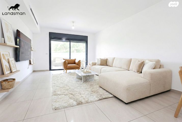 דירה, שלום עליכם, אגמים, נתניה