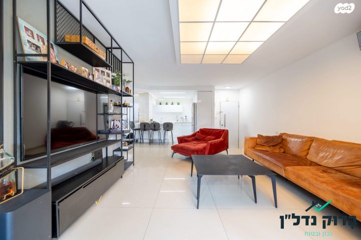 דירה, יהושע רבינוביץ 25, בן גוריון, חולון