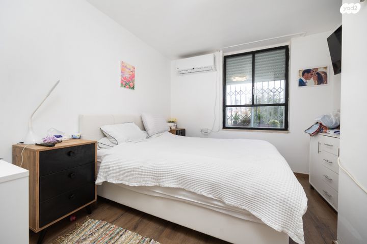 דירת גן, פרץ ברנשטיין, רמת שרת, ירושלים