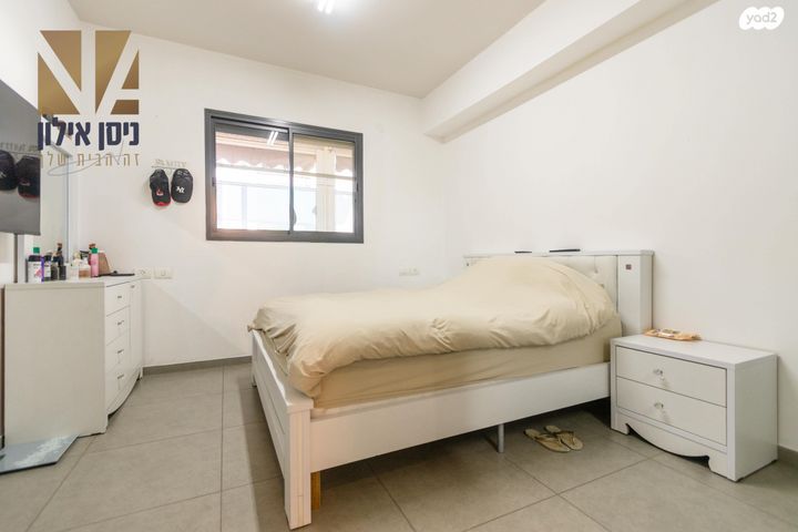 דירה, מנחם רצון 12, מחנה יהודה, פתח תקווה