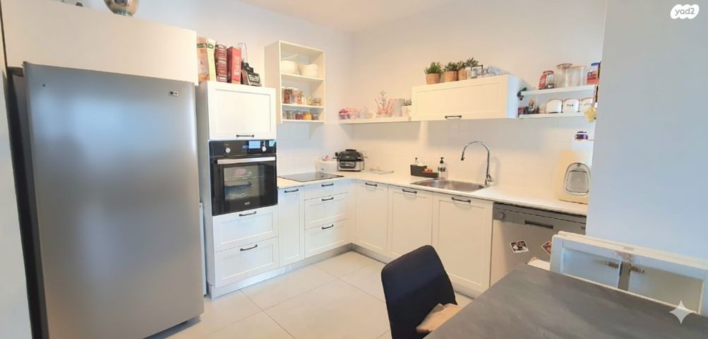 דירה, חיים הרצוג, מתחם 1200, הוד השרון