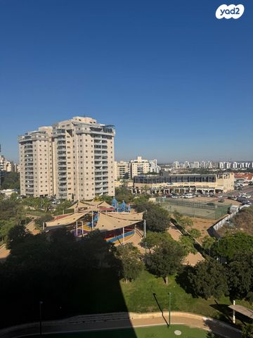 דירה, אברהם בלסברג, ברנע, אשקלון