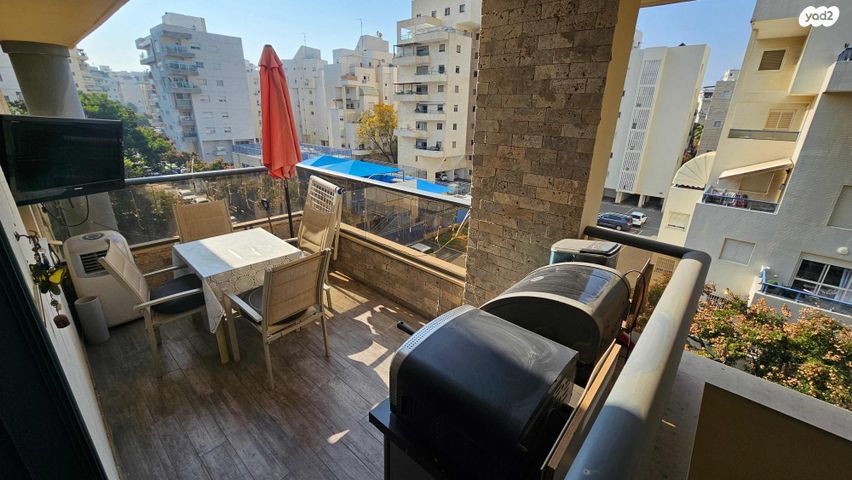 דירה, קרית השרון, נתניה