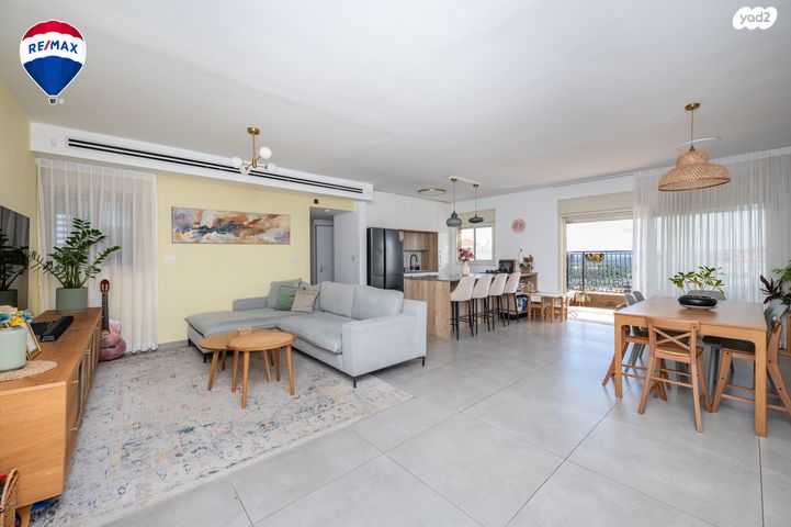 דירה, זכרון יעקב