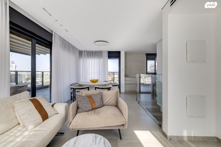 דופלקס, אברמוביץ', ראשון לציון