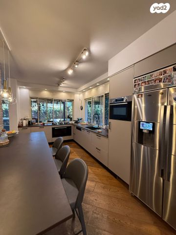 בית פרטי/ קוטג', רמת חן, רמת גן