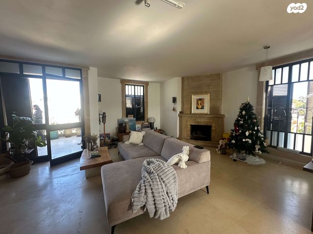 גג/ פנטהאוז, עג'מי, גבעת העליה, תל אביב יפו