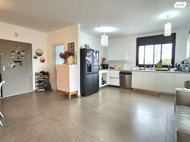 גג/ פנטהאוז, קהילת ציון 24, מרכז, הרצליה