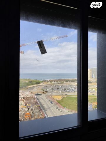 דירה, יהורם גאון 7, דרום חדש, פארק הים, בת ים