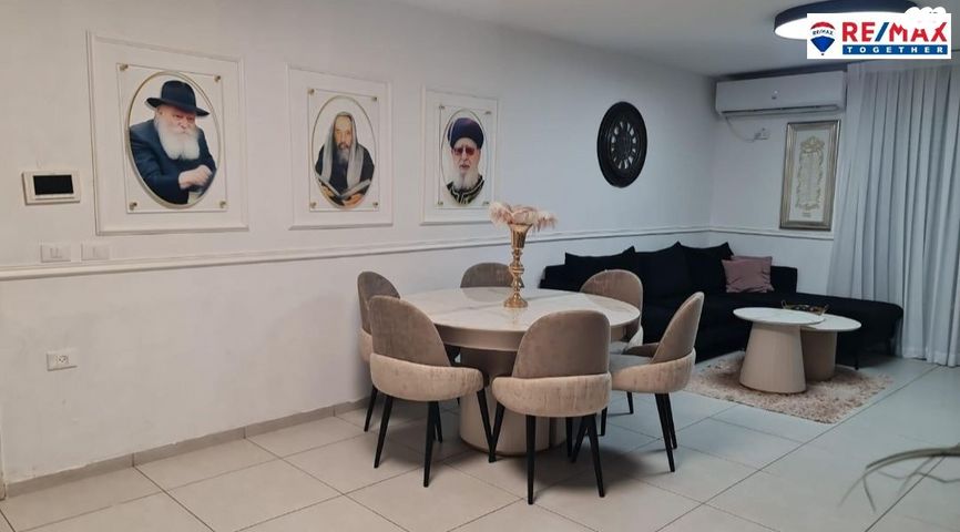 דירת גן, שרה אהרונסון, גדרה מזרח, גדרה