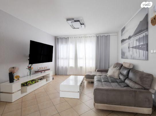 גג/ פנטהאוז, כפר סבא