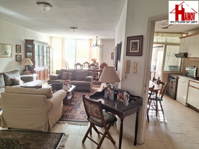 דירה, מרום נווה, רמת יצחק, רמת גן