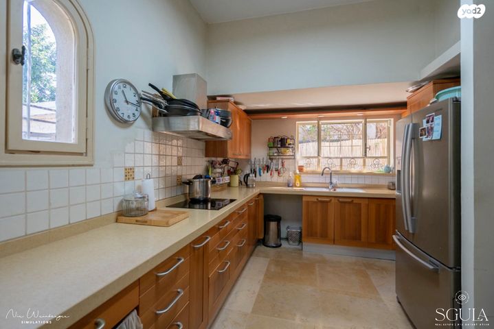 דירת גן, דרך הים, כרמל מערבי, חיפה