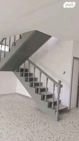 גג/ פנטהאוז, הפלמ"ח 26, בת ים