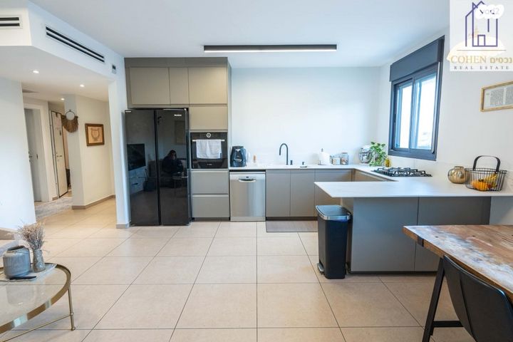 דירת גן, עמק חפר, מודיעין מכבים רעות