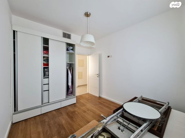 דירה, אליעזר בן יהודה, מרכז העיר דרום, נתניה