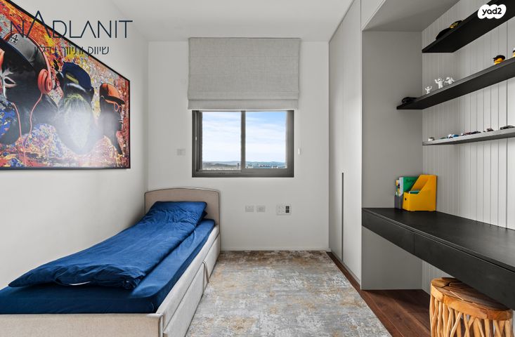 גג/ פנטהאוז, שמעון פרס, מורשת, מודיעין מכבים רעות