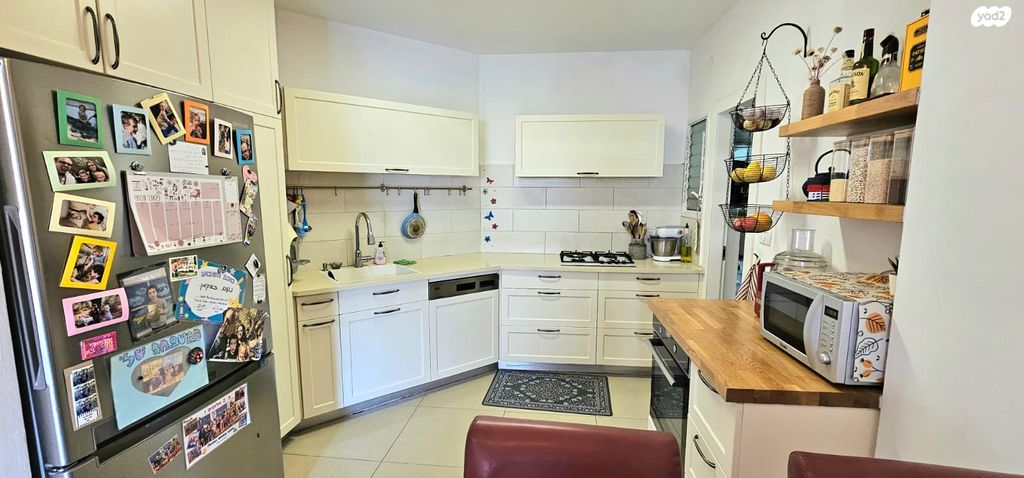 דירה, מגדיאל, הוד השרון