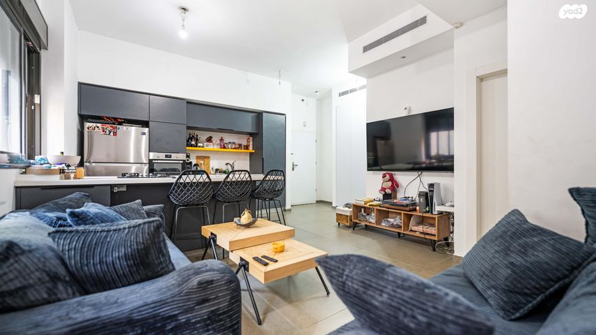 דירת גן, שאר ישוב, נווה יהושע, ערמונים, רמת גן