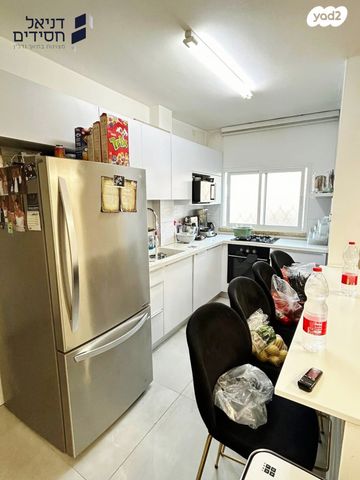 דירה, אבן עזרא, נאות רחל, חולון