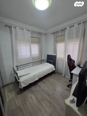 בית פרטי/ קוטג', שלמה אפשטיין, הבנים, קרית גת