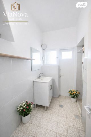 דירה, א' / צפון מזרח העיר, רחובות