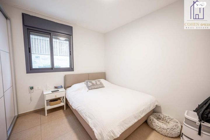 דירת גן, עמק חפר, מודיעין מכבים רעות