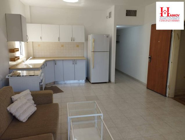 דירה, סמטת היסמין, נווה יהושע, ערמונים, רמת גן