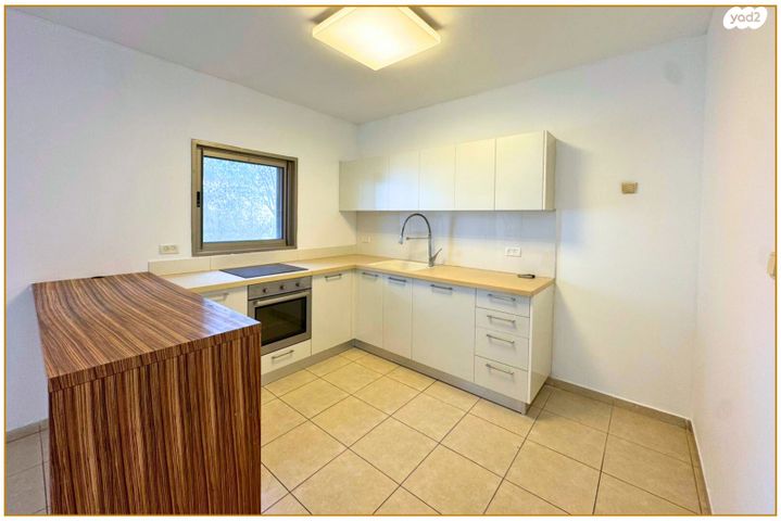 דירה, ראשונים, כפר סבא