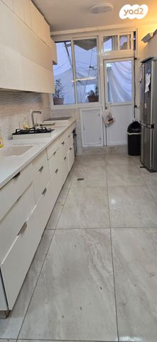 דירה, מעלות דפנה, מעלות דפנה, ירושלים