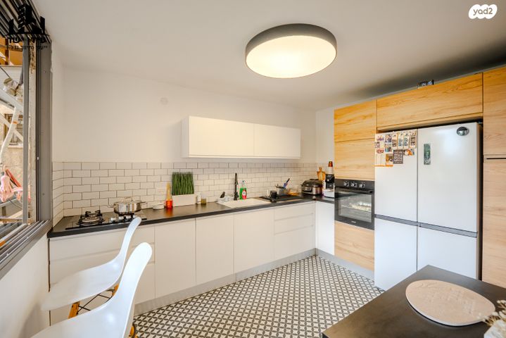 דירה, מעפילי אגוז 72, נווה חן, תל אביב יפו