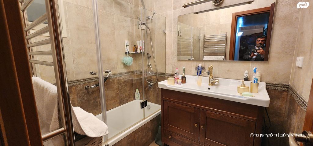 דירה, שדרות ששת הימים 33, נווה אליעזר וכפר שלם מזרח, תל אביב יפו