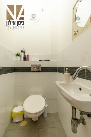 דירה, מנחם רצון 12, מחנה יהודה, פתח תקווה