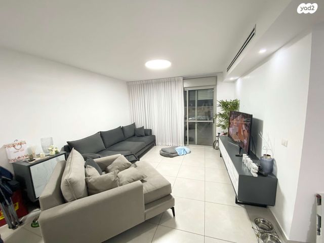 דירת גן, אשקלון