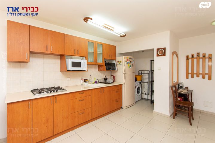 דירה, אבא הלל סילבר, יזרעאליה, חיפה