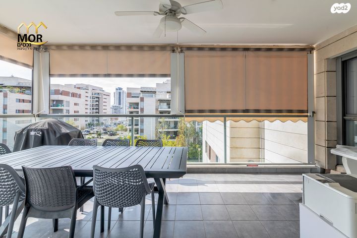 דירה, נאות רבין, יבנה