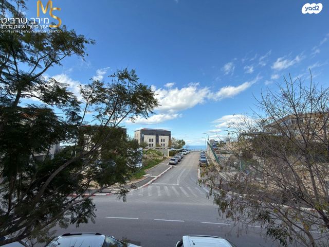 דירת גן, רמת אלמוגי, חיפה