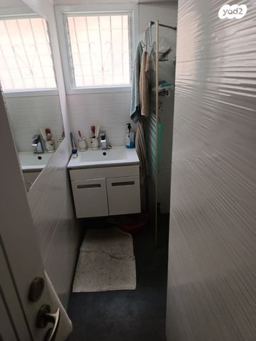 דירה, הנביאים, דרום מערב ותיק, בת ים