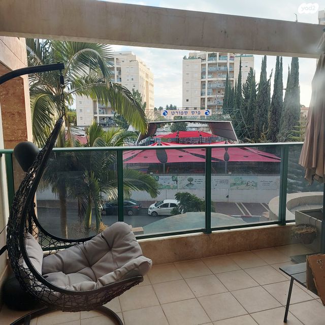 שמחה הולצברג 5