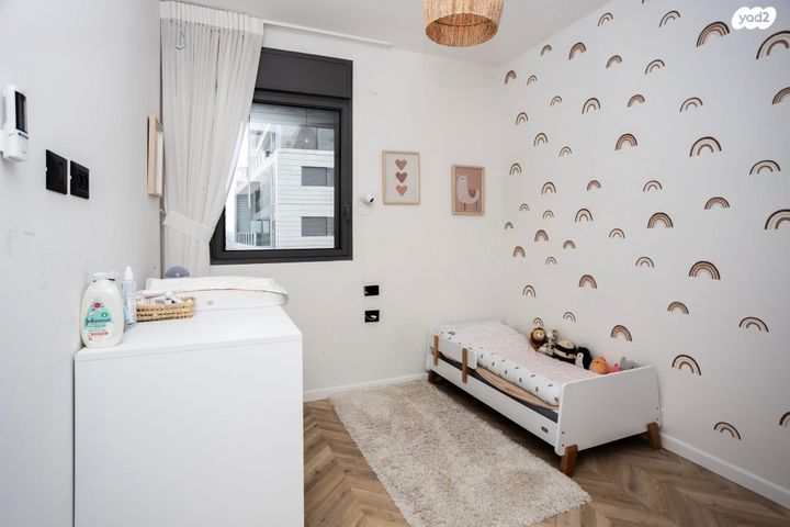 דירה, החלוץ, מורשה, רמת השרון