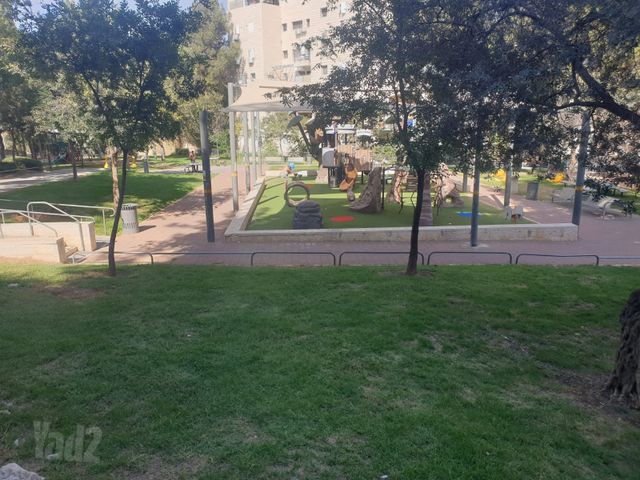 דירה למכירה בירושלים (תיווך) — 2