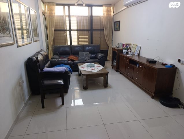 דירה, הנביאים, דרום מערב ותיק, בת ים