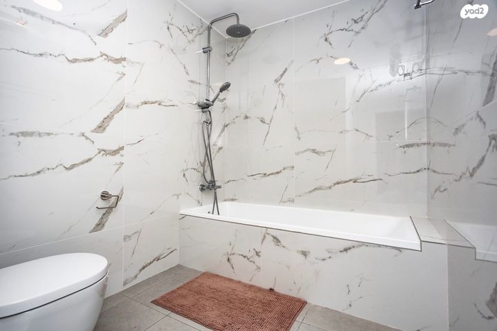 דירה, החלוץ, מורשה, רמת השרון