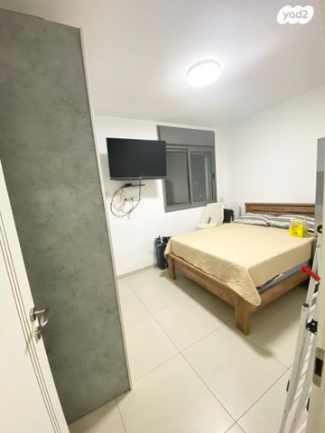 דירה, שקמים ואגמים, אשקלון