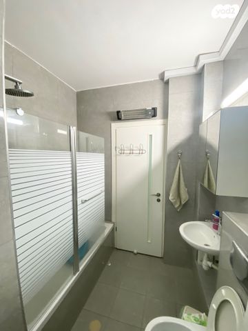 דירה, שקמים ואגמים, אשקלון